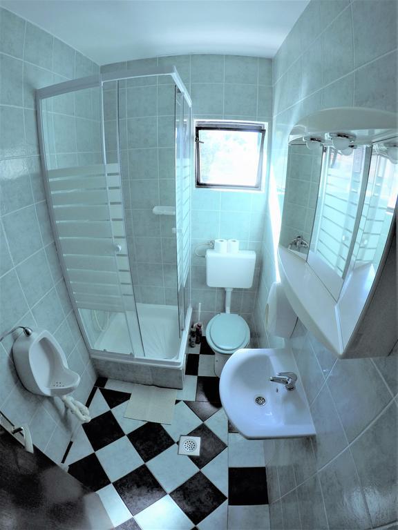 Peach Apartment'S Repic Bibinje Zewnętrze zdjęcie